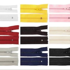 Lot,5 zippers, zips,20cm;25cm(price for the lot)