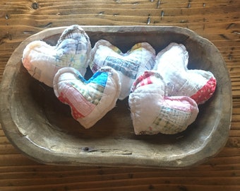 vintage quilt small hearts/heart decor/farmhouse decor/home decor/valentines decor Set of 5