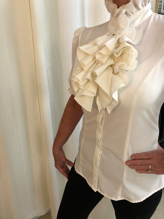 A0073/ High Neck White Ruffled Blouse, Sz XS - image 2