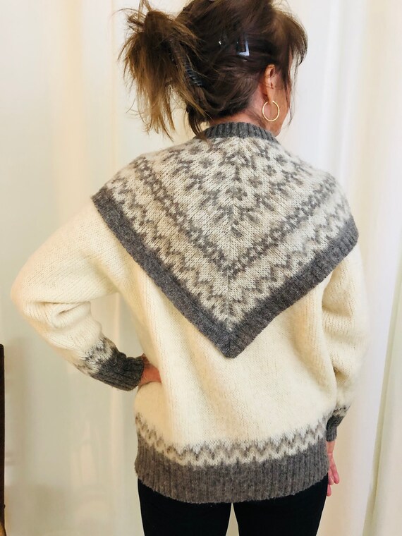 A0075/  Vintage Cream & Gray Nordic Wool Sweater,… - image 3