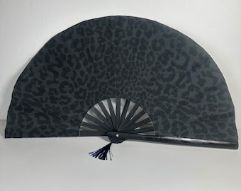 Schwarzer Leopard Fächer / Großer Fächer / Rave Zubehör / Handfächer / Rave Handfächer / EDM / Festival Rave Fächer / Fächer zum Tanzen