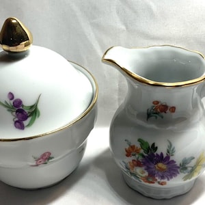 Bareuther Waldsassen Bavaria Germany Creamer and Sugar w/Lid-Gold Trim 244 & 243