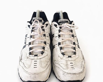 Skechers Mens Size 11.5 Wide Sneakers SN51242RW Leather/Synthetic Uppers