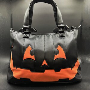 Punkin Pie Handbag image 3