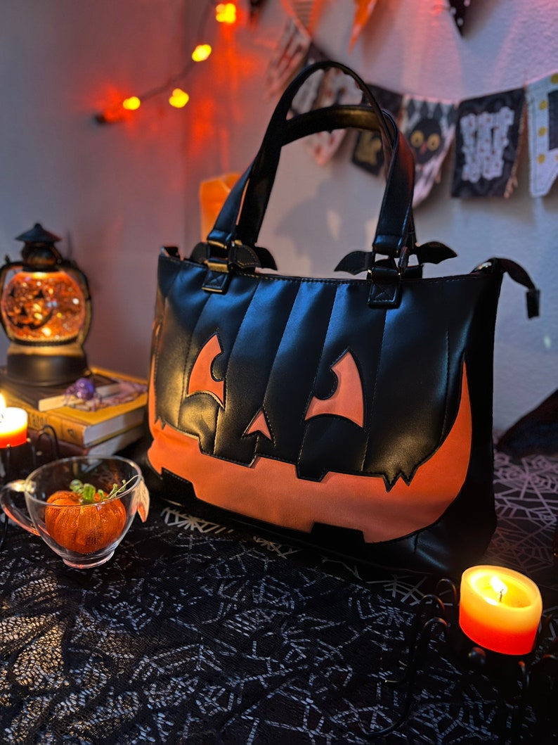 Punkin Pie Handbag image 2