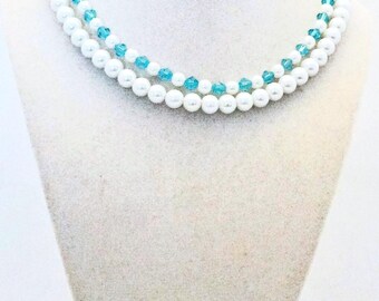 Collar de perlas de cristal blanco con cristales azules, ajustable para cubrir cicatrices.
