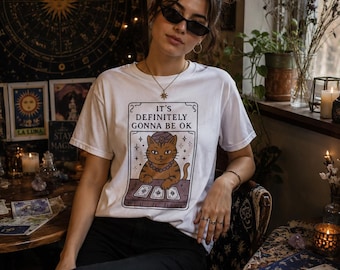 Vintage 90s T-Shirt, Comfort Colors Retro Cat Tarot T-Shirt | Positive Vibes| Gift for Cat Lovers | Astrology Fashion | Unisex Graphic Tee
