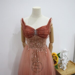 Glitzerndes Rotes Abschlussballkleid, Glänzendes Abendkleid, Ärmelloses Partykleid, Spitze Applikation Brautjungfernkleid, Feen Langes Abschlusskleid