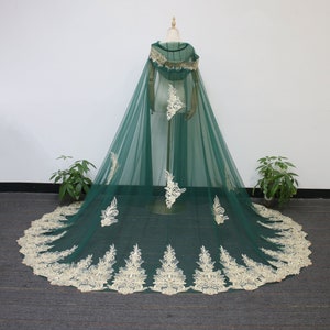 Green Hooded Bridal Veil, Gold Applique Chapel Veil, Vintage Forest Cape Veil, Baroque Lace Cloak, Elegant Chapel Veil, Festival Party Veil