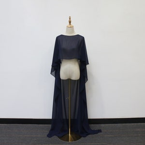 Marineblauwe lange sjaalmantel van chiffon, minimalistische bruidskaap, cape bruiloft, elegante bos sjaalmantel, bruids strand sjaalmantel