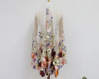 Vintage Floral Lace Wedding Veil, Colorful Flowers Bridal Veil, Short Fingertip Veil, 3D Flowet Veil, Forest Lace Veil,1 Tier Veil with Comb