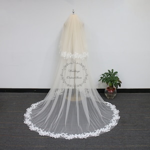 Floral Lace Blusher Wedding Veil, Vintage Cathedral Veil, Two Tier Lace Edge Veil, Champagne Tulle Chapel Veil, Lace Outdoor Wedding Veil