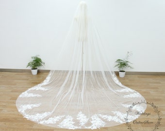 3D Flower Veil, Floral Lace Veil, Cathedral Veil, Boho Veil, Elegant Ivory Veil, Chapel Veil, Fingertip Veil, One Tier Veil with Comb