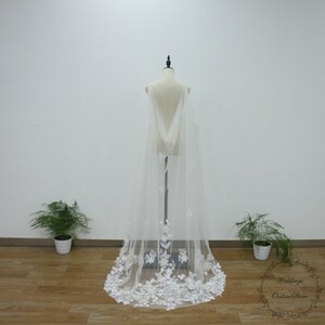 Bridal Cape Veil, Shoulder Cape Veil with Floral Applique, Elegant Ivory Veil, Romantic Chapel Veil, Lace Veil,Bridal Floor Veil,Custom Veil