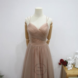 Dirty Pink Bodenlanges Abschlusskleid, Ärmelloses Tüll Kleid, Spaghetti Träger Partykleid, Spitze Brautjungfernkleid, V-Ausschnitt Abendkleid