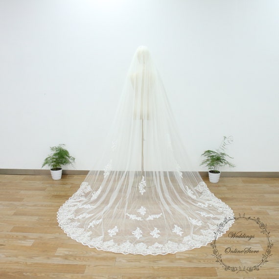 Lace Veil With Sequin, Bridal Veil, Ivory Veil, Chapel Veil  display picture 1