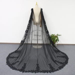 Black Gothic Wedding Cape Veil, Black Tulle Black Leaf Lace Cape Veil, Vintage Chapel Veil, Leaf Lace Cathedral Veil, V Back Cape Veil