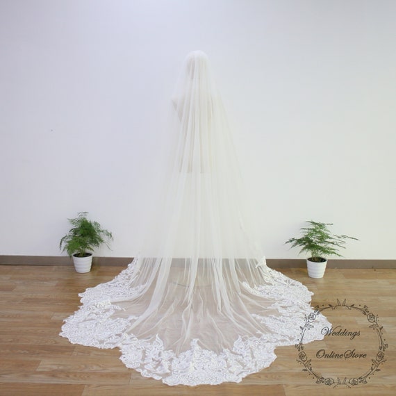 Lace Veil With Sequin, Cathedral Veil, Soft Tulle Veil  display picture 3