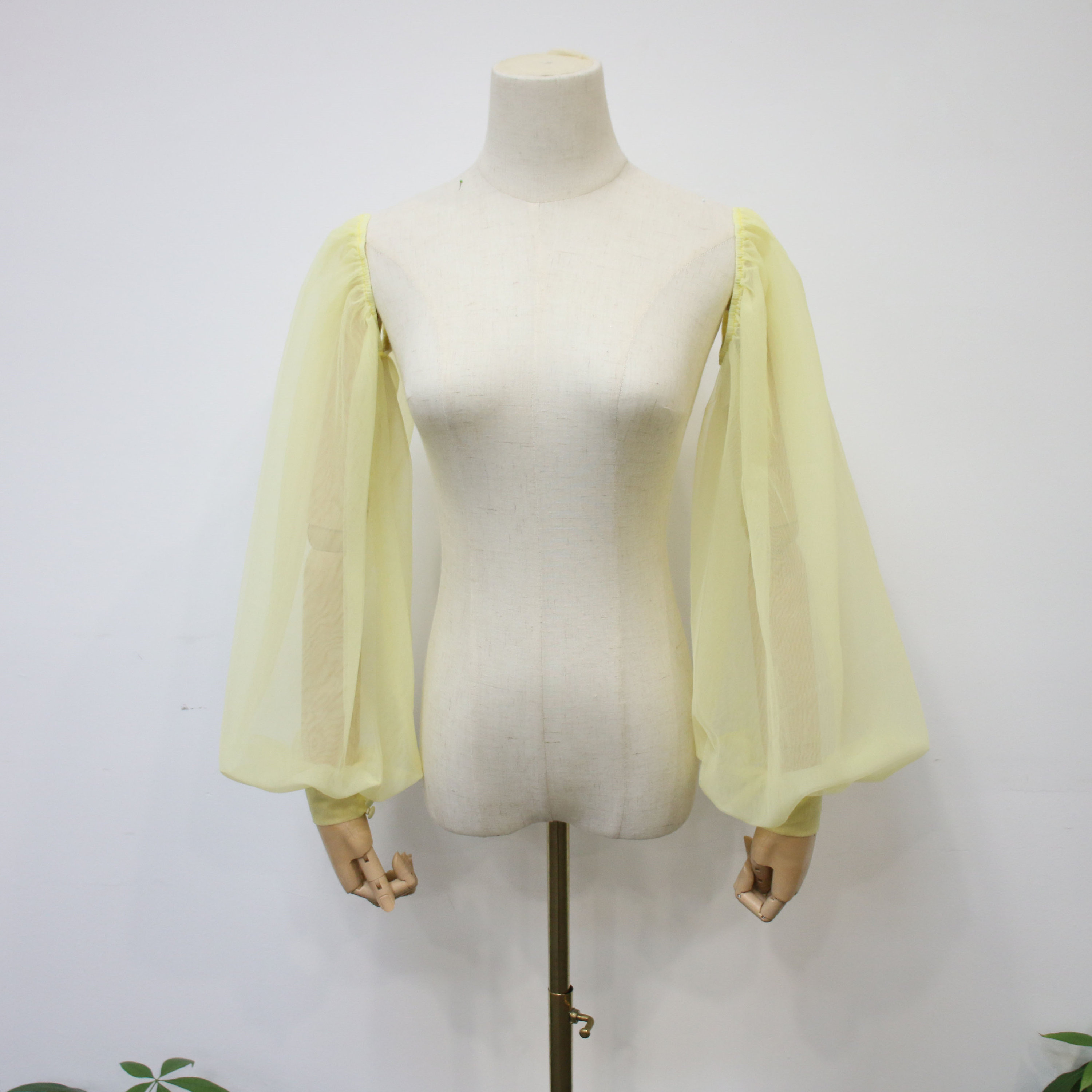 Detachable Yellow Tulle Long Sleeve, Fairy Bridal Sleeve with Button, Removable Solid Color Wedding Sleeves, Custom Photoshoot Sleeves