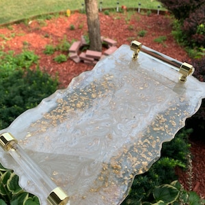 Gold and white resin tray | Christmas tray | food  tray | perfume tray | Christmas gift | home decor | epoxy resin