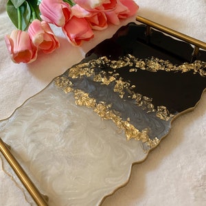 Resin tray | black , gold and pearl resin tray | Christmas gift | home decor tray |Christmas tray | food tray | perfume tray