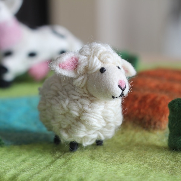 Felt Sheep | Farm Animal, Felted Animal, Wool Lamb, Waldorf Toys, Learning Through Play, Educational Toy, Baby Farm Animal, Animal Puppet