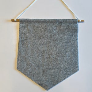 Wall Hanging Decorative Pin Organizer