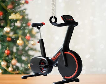 Heimtrainer Weihnachten Ornament, personalisierte Spin Bike Ornament 2025, Custom Fitness Workout Weihnachtsbaum Dekoration, Gym Lover Weihnachtsgeschenk