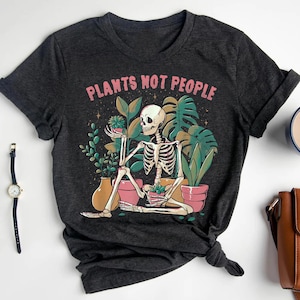 Plants Not People Shirt, Plant Lady Tee, Plants Not People T-Shirt, Plant Mom Gift, Plant Lover Gift, Plant Gift, Plant Lover, Plant Mom