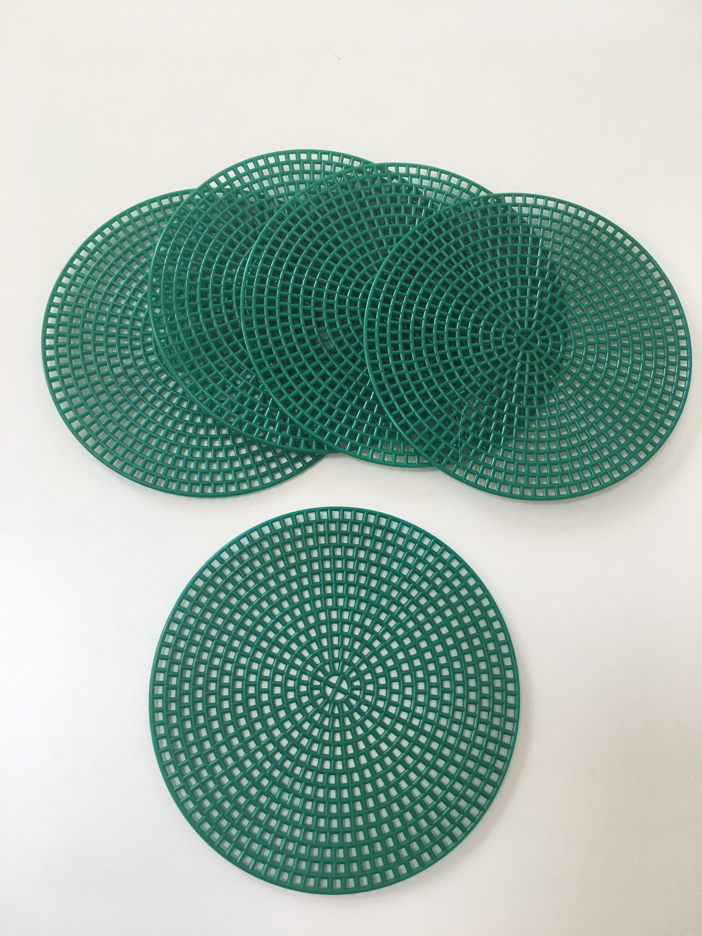 4 1/4 Inch Plastic Canvas Circle Cutouts - Set of 5 - Etsy