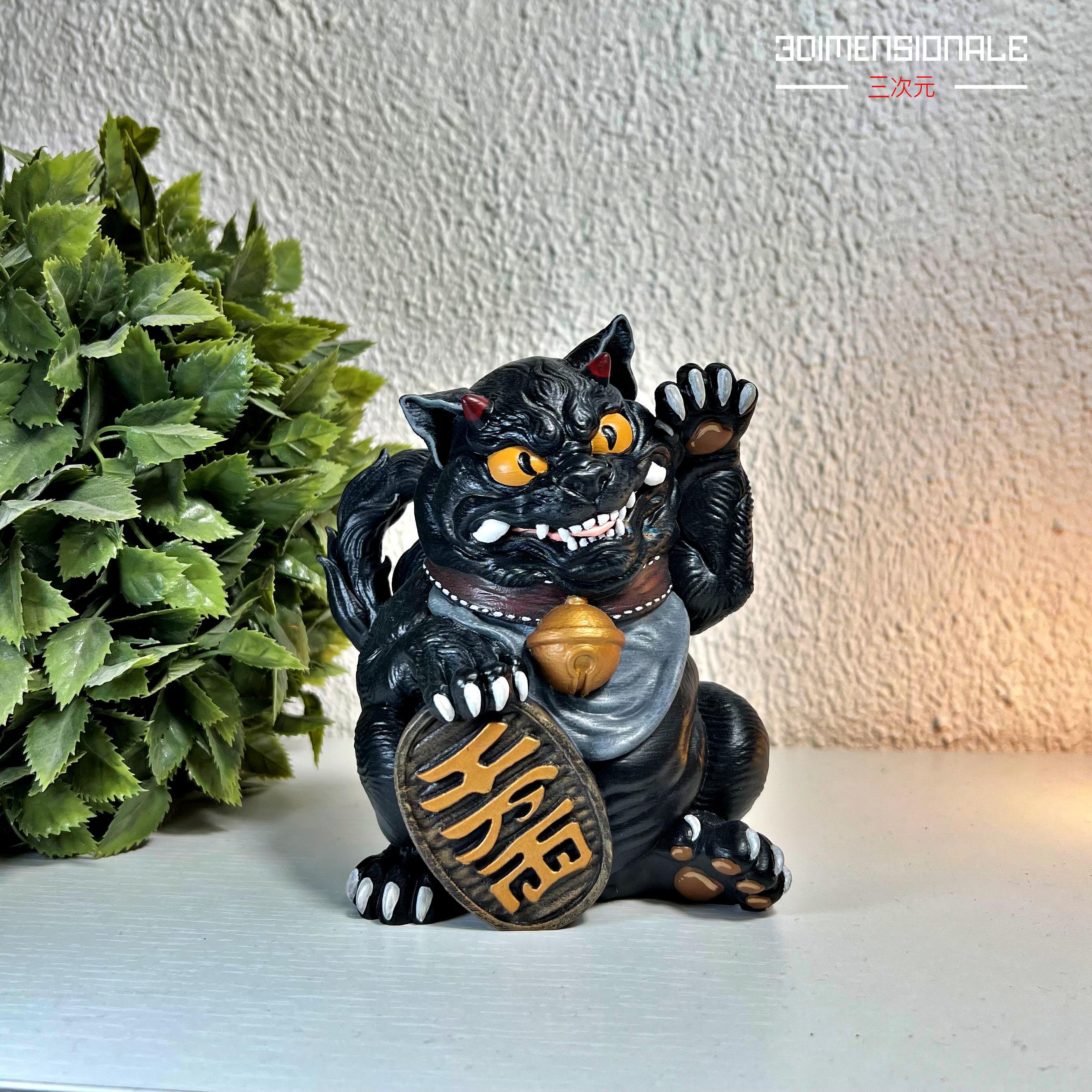 Maneki Neko Nekomata Statue – Japanese Lucky Cat Figurine, Hand