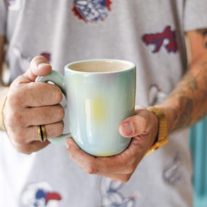 Green handmade coffee mug | Mint mug | Pottery coffee mug | Ceramic cup | Tea cup | Breakfast mug | Unique mug | Gift for her | Gift for him