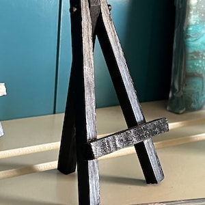 Set of 10 Natural Raw Wood 5&quot; Mini Display Folding Easel Event Table Markers Mini Easels Paintable Wood Finish or Painted Black Finish