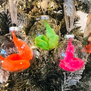 Worm On A String Ornament