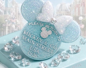 Mouse & Company | Park Adventures Collection Phone Grip | Handmade Resin Phone Grip | Badge Reel