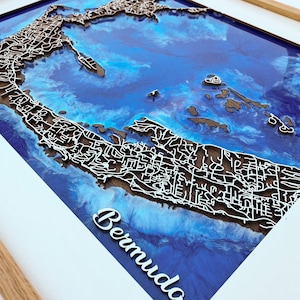 Cadeau 5e verjaardag: kaart van hout en epoxy: kies je locatie!