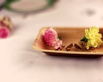 Sustainable wedding decoration table decoration palm leaf plate wedding date personalized couple motif individually