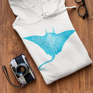 Manta Ray Hoodie, Sting Ray Hoodie, Manta Pullover, Sting Ray Gift, SCUBA Diving Gift, Manta Ray Gift, Ocean Hoodie, Ocean Conservation Gift