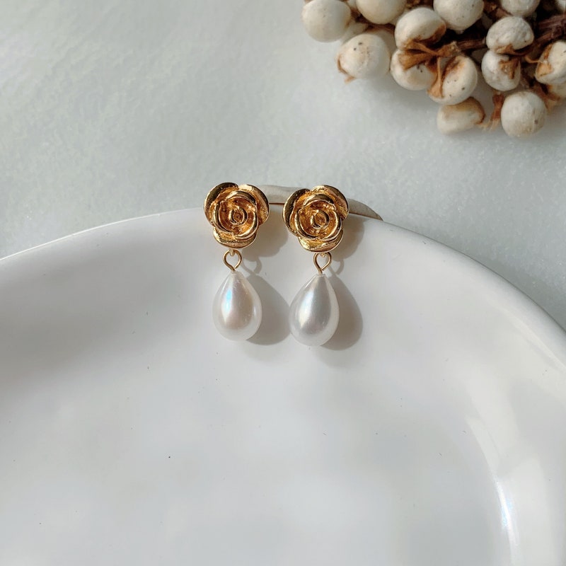 Minimalist Earrings - Etsy