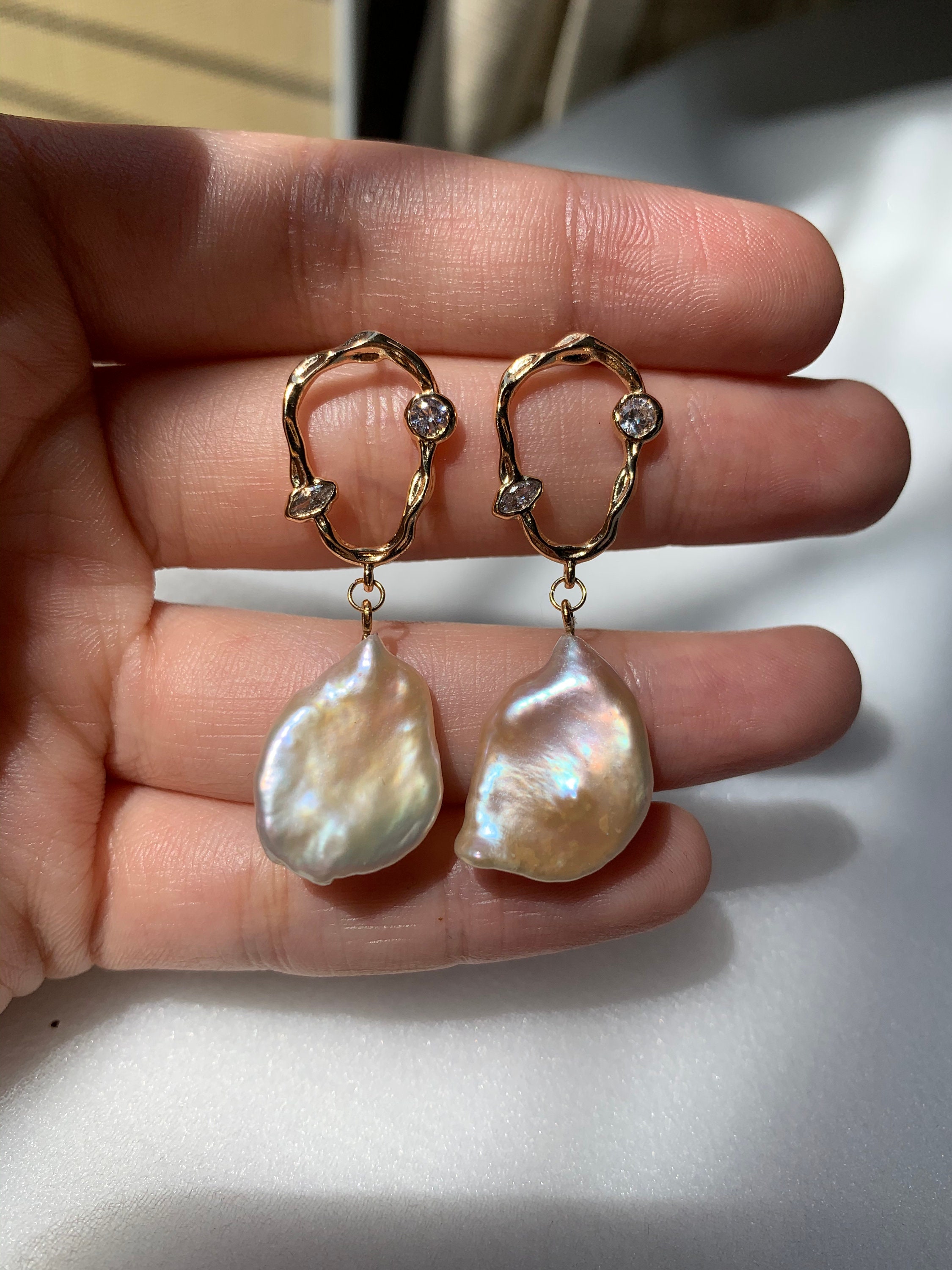 Freshwater Baroque Pearl Earrings Baroque Petal Pearl - Etsy