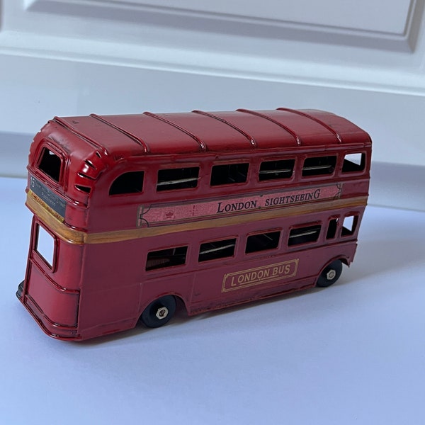 Juguete modelo de metal de autobús rojo de Londres de dos pisos hecho a mano - Coleccionable único - Artículo de coleccionista - Ideas de regalos antiguos antiguos - Decoración del hogar