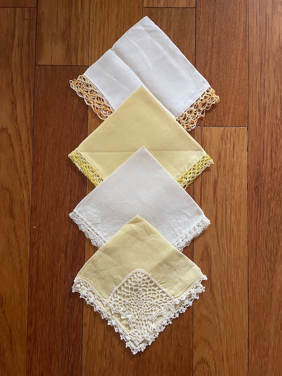 Lot of 4 Vintage Handkerchiefs / Yellow / Crochet 