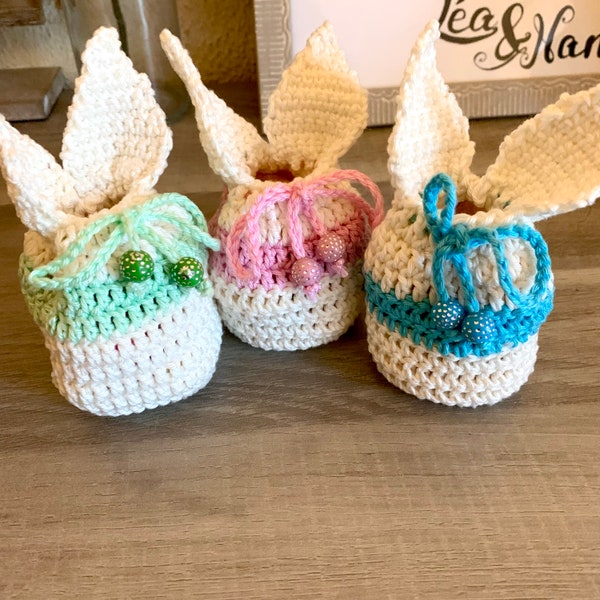 Petite bourse lapin / pochon mignon au crochet / bonbonnières lapin / décoration de Pâques / œufs de Pâques