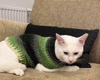 crochet cat dress pattern free Free amigurumi cat in dress pattern