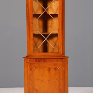 Beautiful English corner display cabinet antique 60s real wood cabinet corner cabinet glass display cabinet