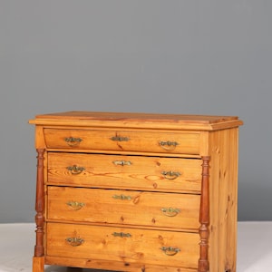 Beautiful Wilhelminian style chest of drawers softwood antique around 1880 country house style chest of drawers