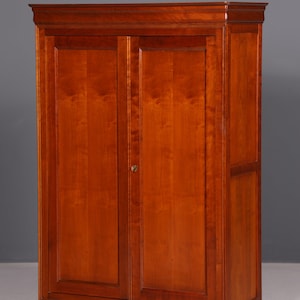 Edler Original Selva Kleiderschrank Kirschholz Dielenschrank Schlafzimmerschrank Wäscheschrank Italienische Möbel Vintage