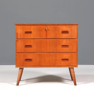 Schlichte Mid Century Kommode "Made in Denmark" Teak Holz Sideboard 60er Jahre Schubladenkommode