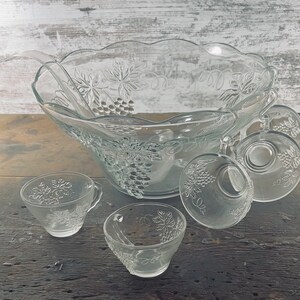 Vintage Punch Bowl Set, service for twelve, Anchor Hocking Vintage Grape in original box