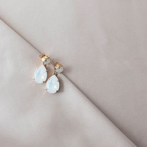 Wedding Earrings for brides, Teardrop Bridal Earrings, White wedding jewelry, Lightweight earrings hypoallergenic